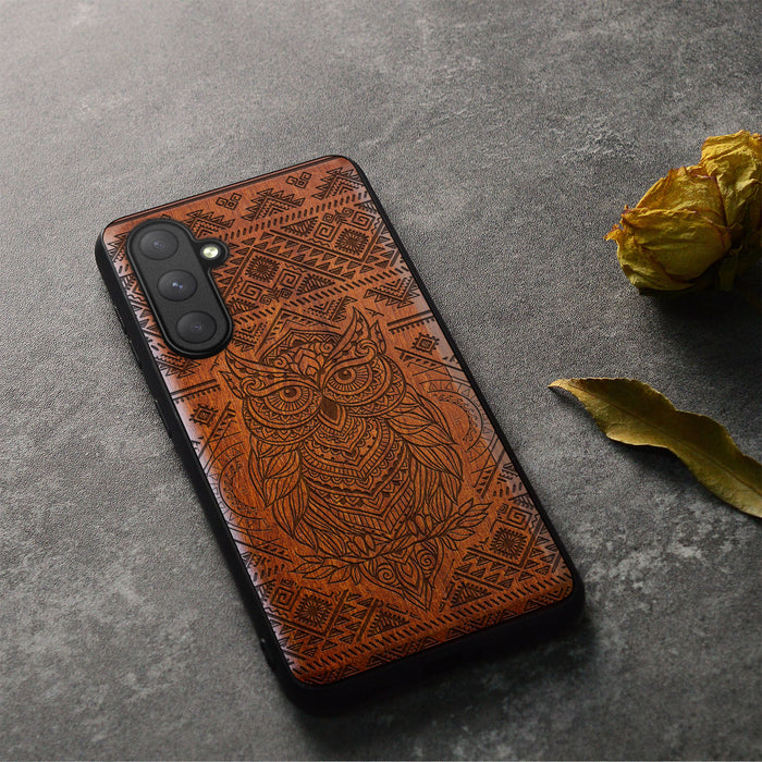 The Owl Mandala, Classic Engraved Wood & TPU Case - Artisanal Cover for Samsung Galaxy