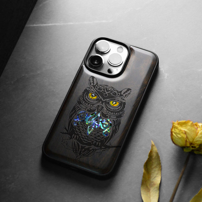 An Owl Perched on a Branch, Hand-Inlaid Wood & Mother of Pearl Case - Artisanal Cover for Apple iPhone