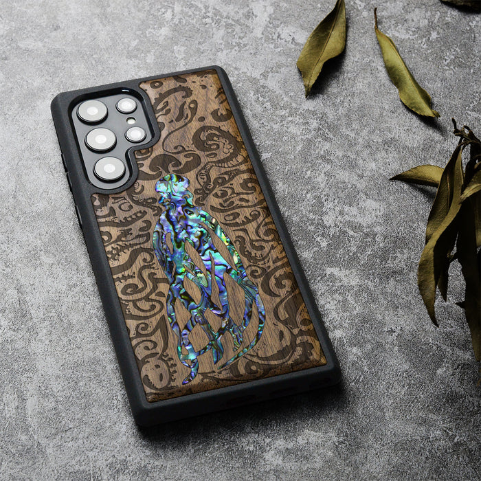 Cephalopod's Nocturne, Hand-Inlaid Wood & Mother of Pearl Case - Artisanal Cover for Samsung Galaxy