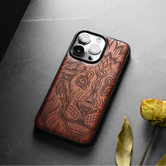 The Filigree Lion in Zentangle Style, Classic Engraved Wood & TPU Case - Artisanal Cover for Apple iPhone