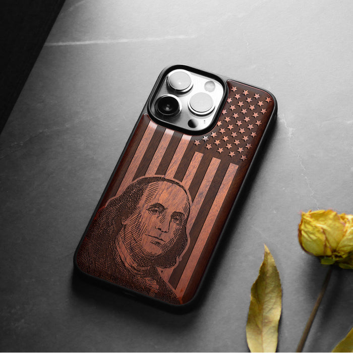 Classic Engraved Wood & TPU Case - Artisanal Cover for Apple iPhone