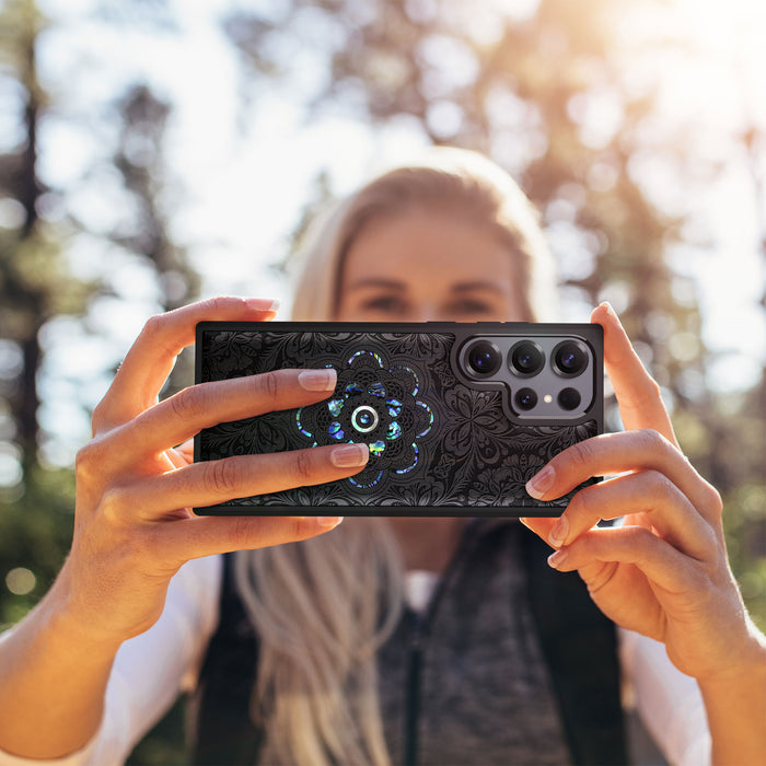 Ethereal Bloom Mandala, Hand-Inlaid Wood & Mother of Pearl Case - Artisanal Cover for Samsung Galaxy