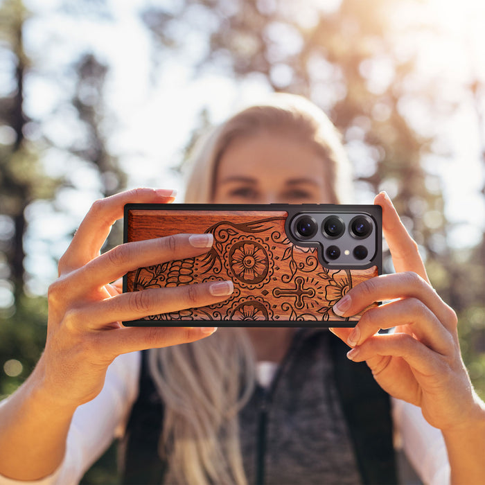 Fiesta Skull Classic Engraved Wood & TPU Case Samsung Galaxy Artisanal Case View