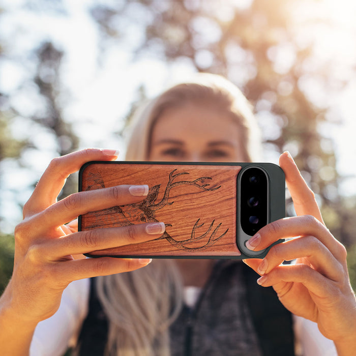 The Half-Length Deer Linework Art, Classic Engraved Wood & TPU Case - Artisanal Cover for Google Pixel