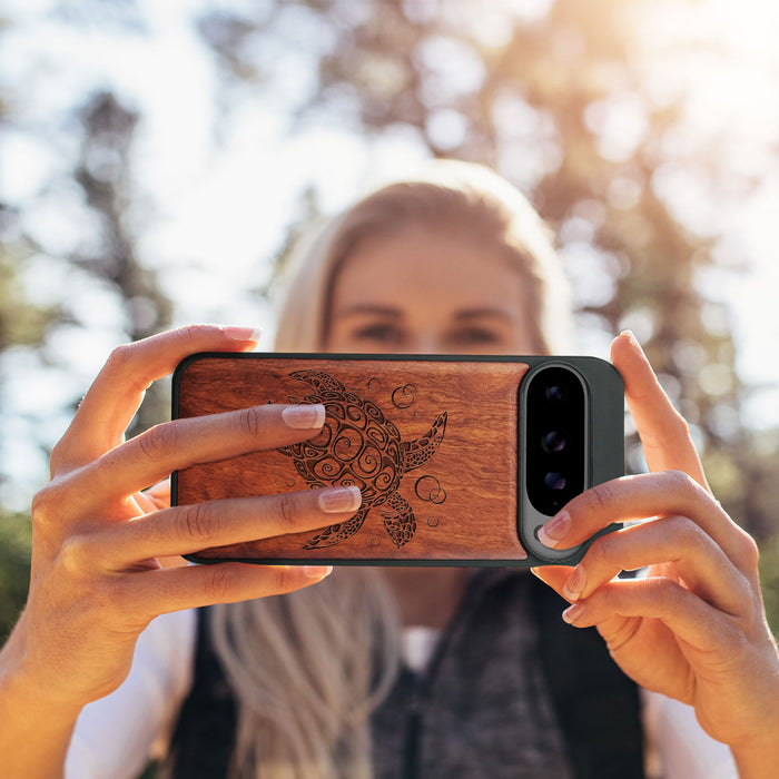 Maori Turtle, Classic Engraved Wood & TPU Case - Artisanal Cover for Google Pixel