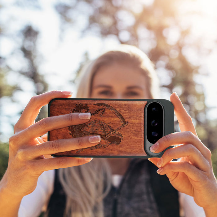 The Grim Reaper, Classic Engraved Wood & TPU Case - Artisanal Cover for Google Pixel