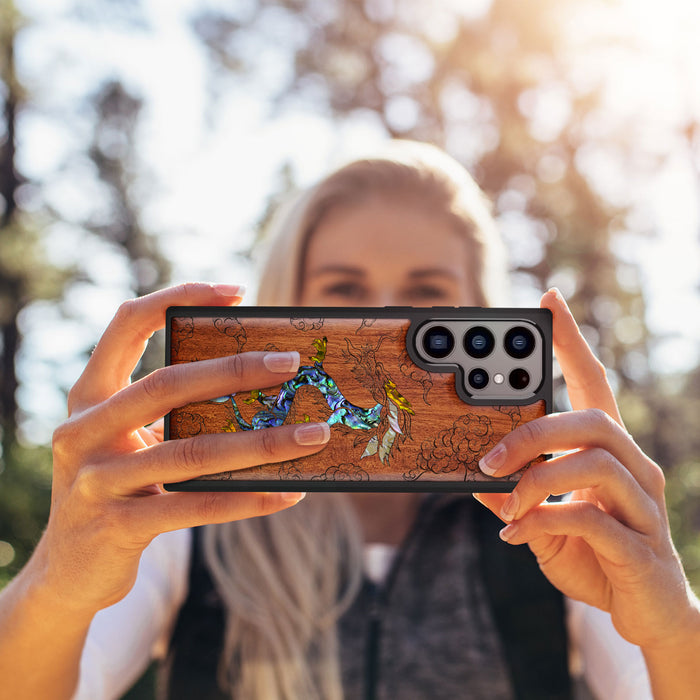 The Dragon's Ascen, Hand-Inlaid Wood & Mother of Pearl Case - Artisanal Cover for Samsung Galaxy