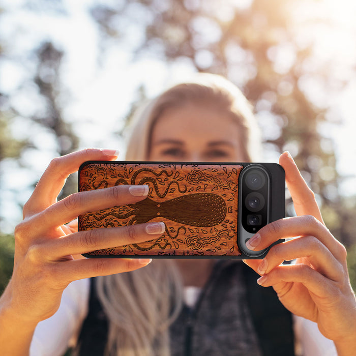 The Floral Octopus, Classic Engraved Wood & TPU Case - Artisanal Cover for Google Pixel