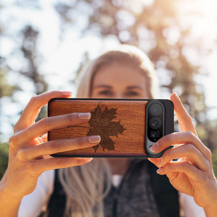 Intricate Maple Leaf Sketch, Classic Engraved Wood & TPU Case - Artisanal Cover for Google Pixel