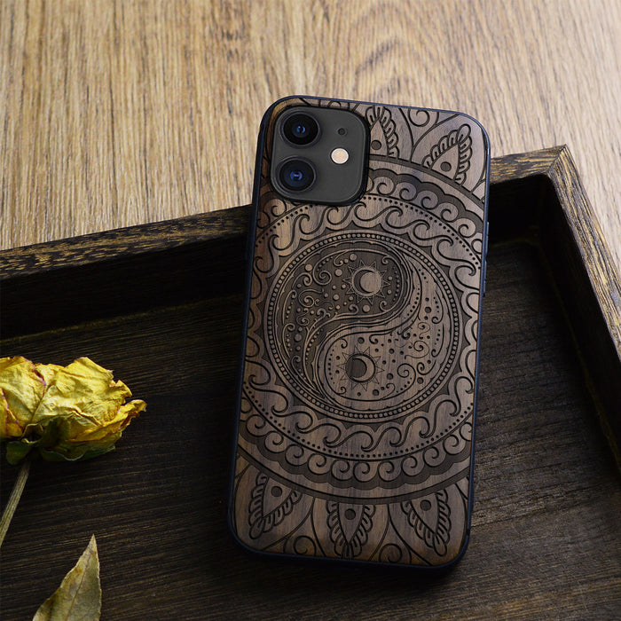 The Yin Yang Paisley, Classic Engraved Wood & TPU Case - Artisanal Cover for Apple iPhone