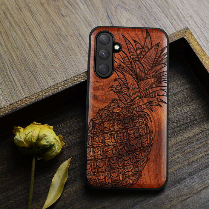 The Pineapple Fruit Design, Classic Engraved Wood & TPU Case - Artisanal Cover for Samsung Galaxy