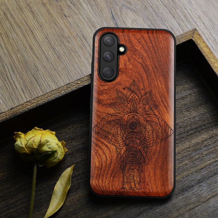 African Elephant in Linework Art, Classic Engraved Wood & TPU Case - Artisanal Cover for Samsung Galaxy