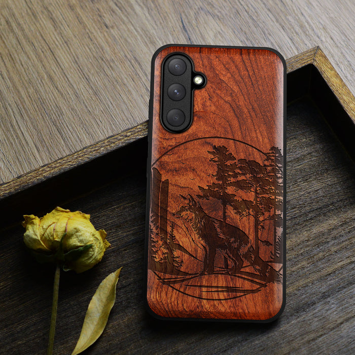 The Enchanting Fox, Classic Engraved Wood & TPU Case - Artisanal Cover for Samsung Galaxy