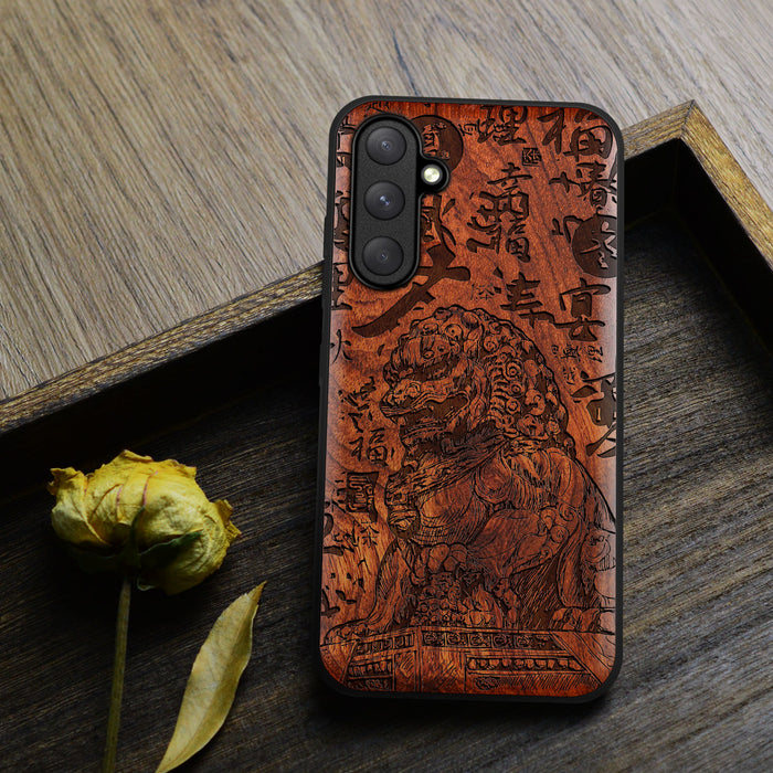 The Chinese Guardian Lions, Classic Engraved Wood & TPU Case - Artisanal Cover for Samsung Galaxy