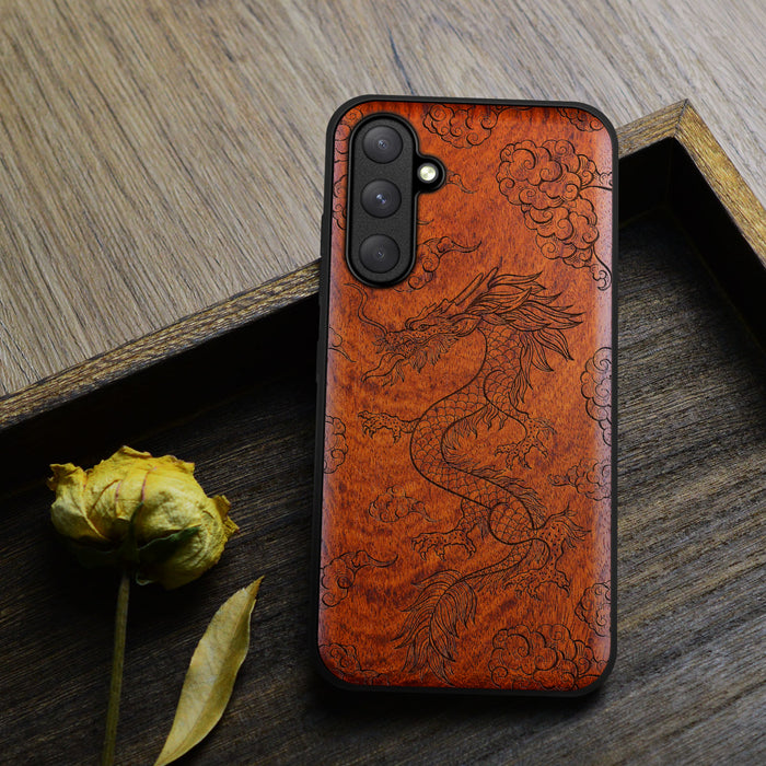 The Dragon's Ascent, Classic Engraved Wood & TPU Case - Artisanal Cover for Samsung Galaxy