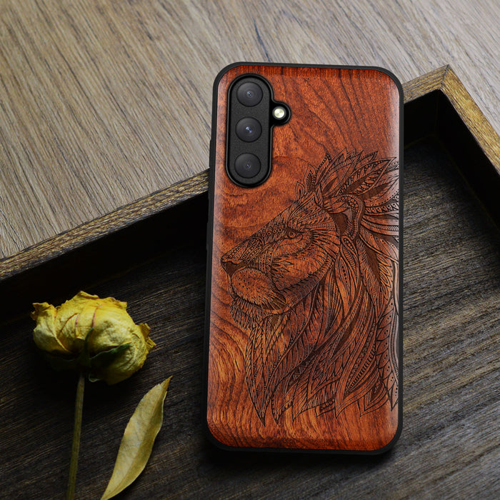 The Ornate Lion's Head, Classic Engraved Wood & TPU Case - Artisanal Cover for Samsung Galaxy