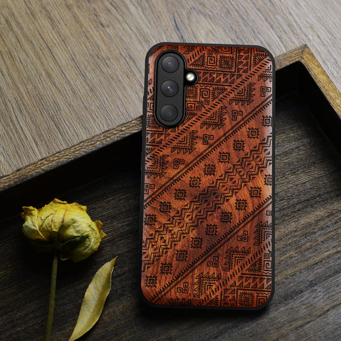 Aztec Geometric Harmony, Classic Engraved Wood & TPU Case - Artisanal Cover for Samsung Galaxy