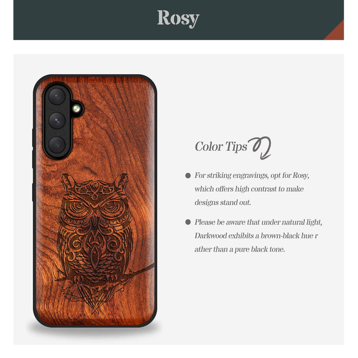 An Owl Perched on a Branch, Classic Engraved Wood & TPU Case - Artisanal Cover for Samsung Galaxy