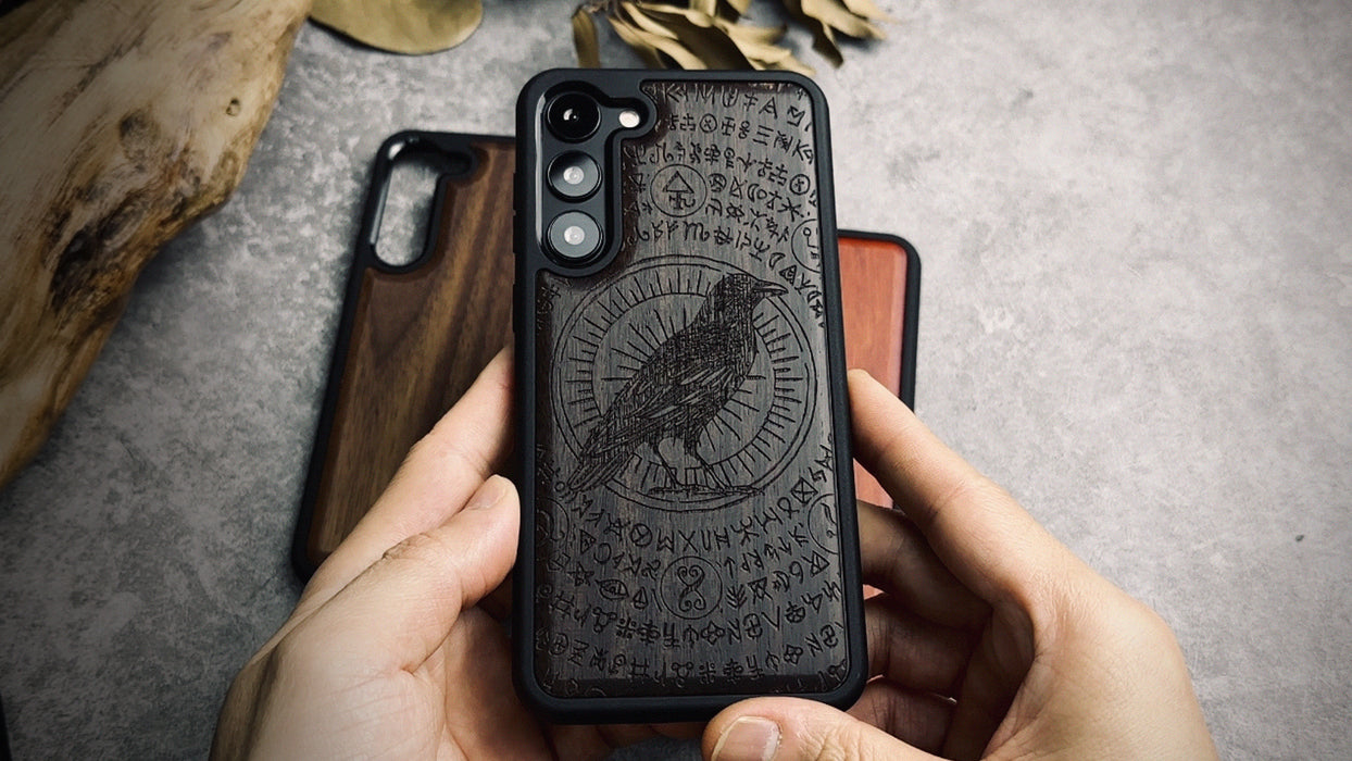 The Haloed Crow, Classic Engraved Wood & TPU Case - Artisanal Cover for Samsung Galaxy