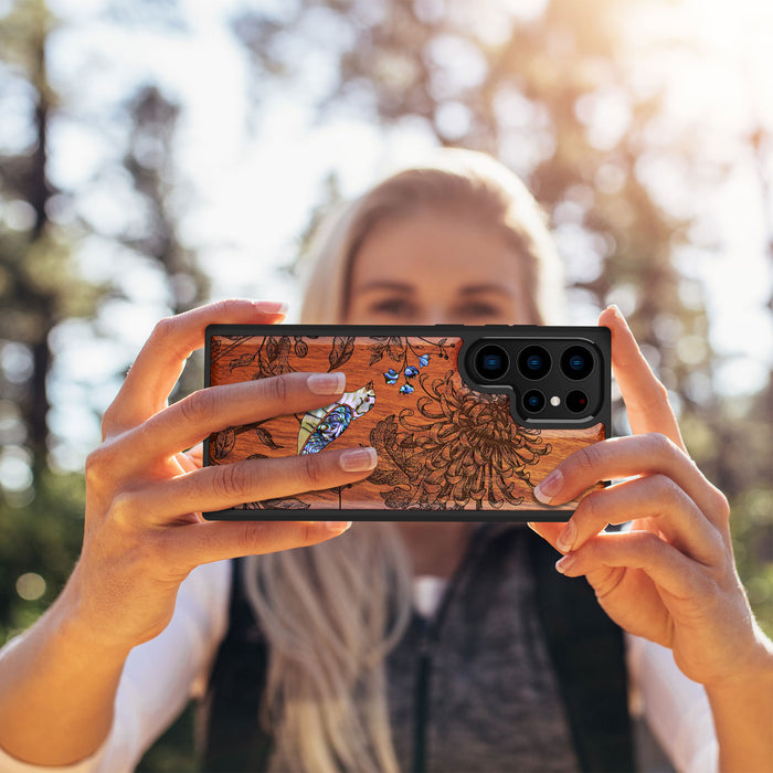 The Chrysanthemum and the Songbird, Hand-Inlaid Wood & Mother of Pearl Case - Artisanal Cover for Samsung Galaxy