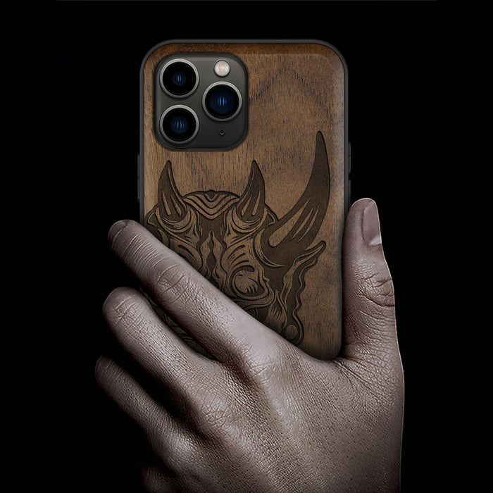 The Art of the Japanese Oni Mask, Classic Engraved Wood & TPU Case - Artisanal Cover for Apple iPhone