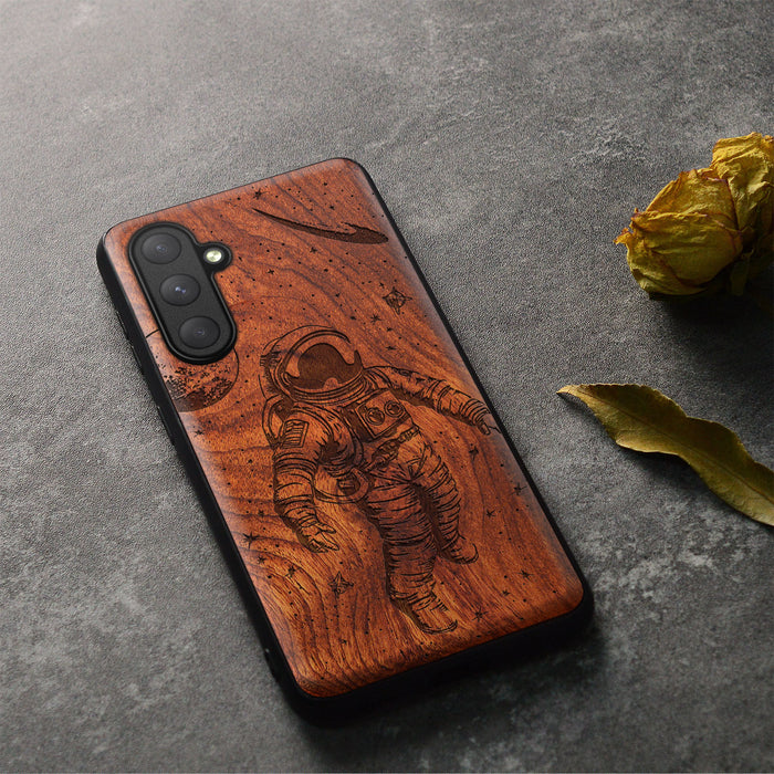 A Celestial Odyssey, Classic Engraved Wood & TPU Case - Artisanal Cover for Samsung Galaxy