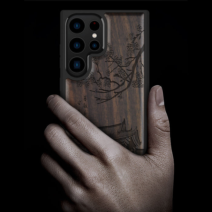 The Ancient Temple Amidst Cherry Blossoms, Classic Engraved Wood & TPU Case - Artisanal Cover for Samsung Galaxy