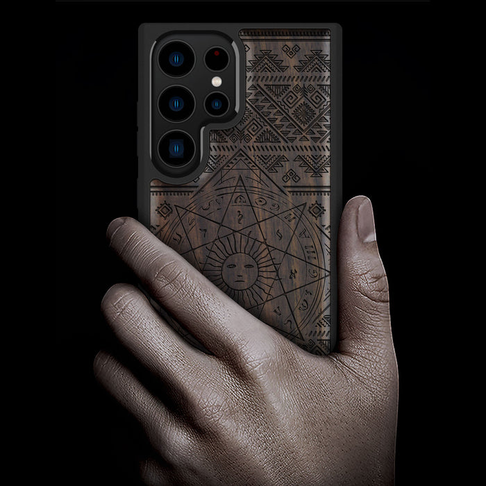 The Sun within the Octagonal Star, Classic Engraved Wood & TPU Case - Artisanal Cover for Samsung Galaxy