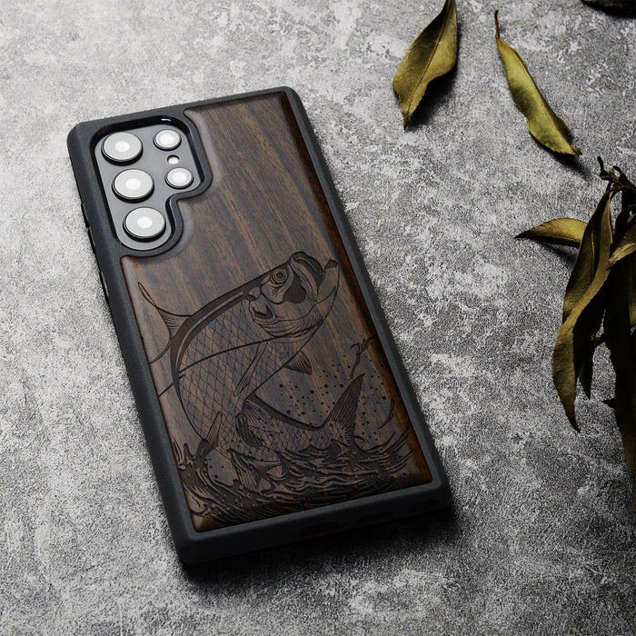 The Tarpon's Majestic Leap, Classic Engraved Wood & TPU Case - Artisanal Cover for Samsung Galaxy